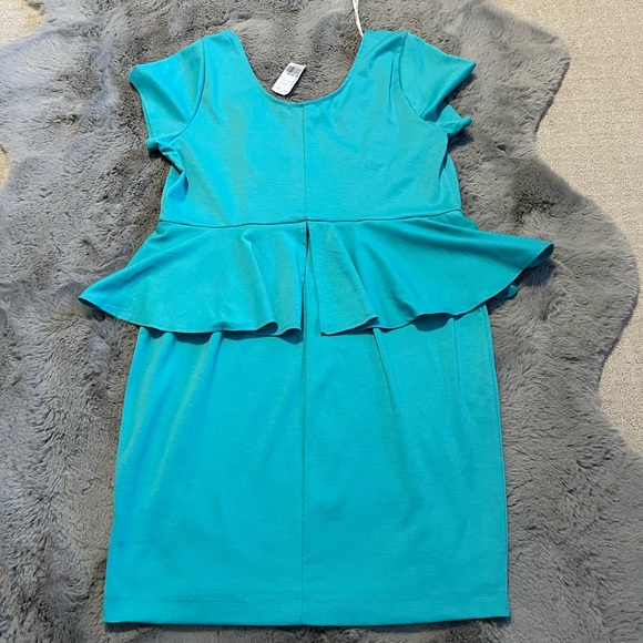 Turquoise body con dress with peplum middle - Picture 10 of 16